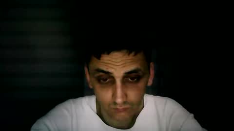 awesenheit online show from 11.05.25