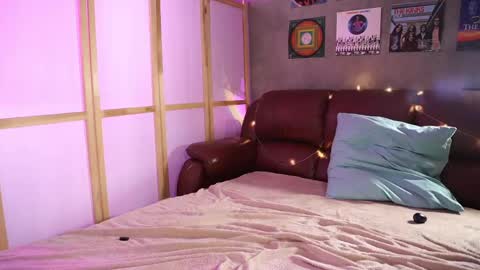 Alice online show from 04.08.26