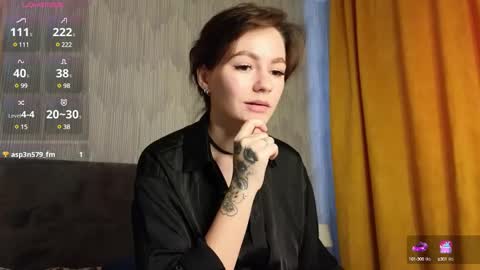 Snapshot of aww_burn chatting on 03.06.25 Tris online show from 03.06.25