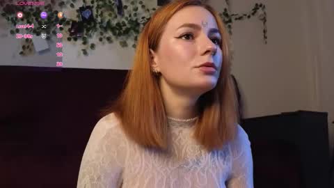 Snapshot of aww_burn chatting on 09.16.25 Tris online show from 09.16.25