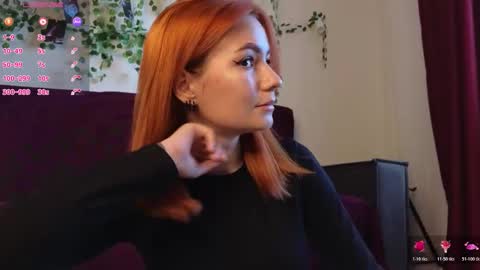 Snapshot of aww_burn chatting on 10.24.25 Tris online show from 10.24.25