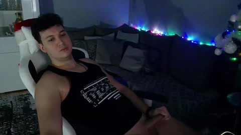 Snapshot of ax3l1k chatting on 01.11.25 Artur online show from 01.11.25