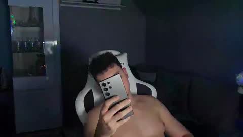 Snapshot of ax3l1k chatting on 01.31.25 Artur online show from 01.31.25