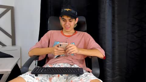 Axel cifer online show from 01.30.25