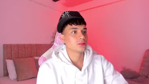 AXEL online show from 08.02.26