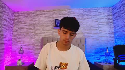 axel_draven online show from 11.05.25