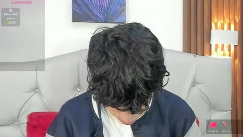 Axel Evanss online show from 05.23.26
