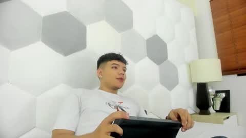 Axel Forte online show from 03.21.26