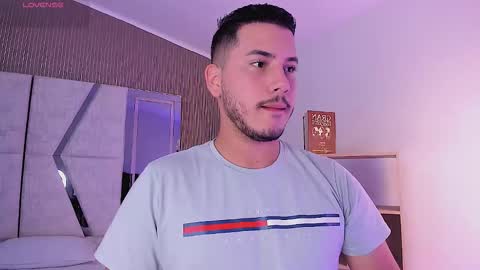 axel_grey_ online show from 01.17.26