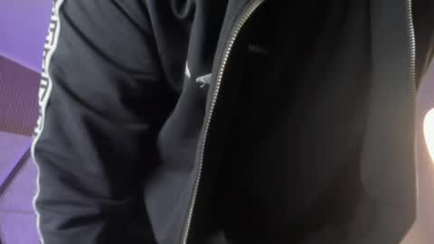 axel_grey_ online show from 05.31.26