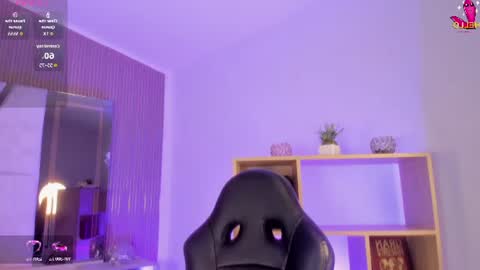 Snapshot of axel_grey_ chatting on 06.10.26 axel_grey_ online show from 06.10.26