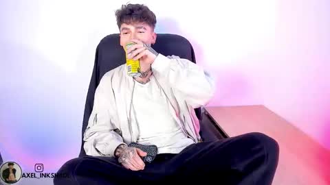 Axel online show from 02.27.26