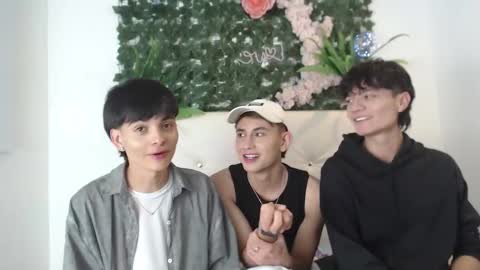 axel_milo_and_kairo online show from 11.07.25