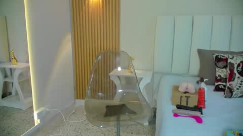 Alex online show from 11.19.25