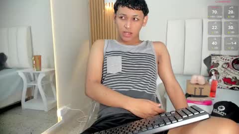 Alex online show from 11.26.25