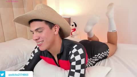 axel slim online show from 10.21.25