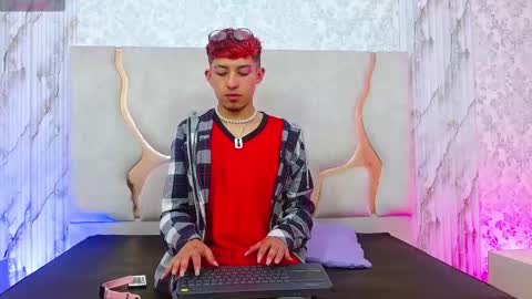 AXEL  online show from 02.03.26