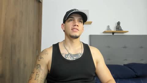 INDEPENDENT MODEL  online show from 10.20.25