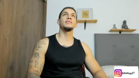 INDEPENDENT MODEL  online show from 07.15.26