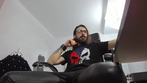 AxelColton online show from 01.05.25