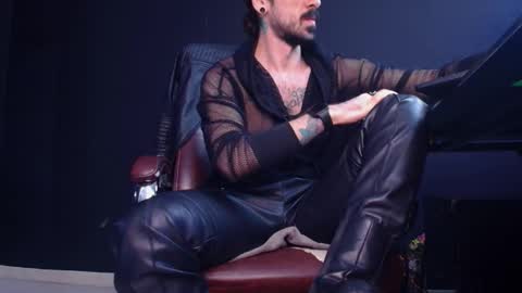 AxelColton online show from 10.21.25