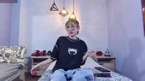 Snapshot of axell_stone chatting on 07.11.26 axell_stone online show from 07.11.26