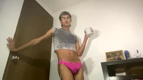 Axel  online show from 01.14.25