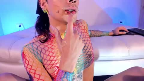 Snapshot of axellcollins chatting on 03.08.25 im your little femboy ALEX online show from 03.08.25