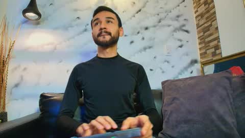 Axel Moon online show from 02.03.26