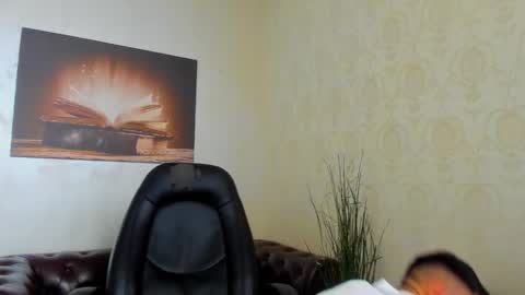 AxelWaylon online show from 10.12.25