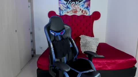 Axel online show from 04.04.26