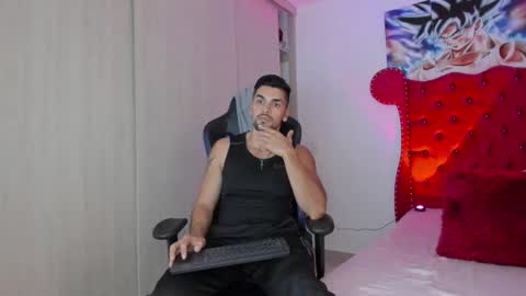 Axel online show from 09.18.25