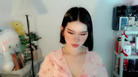 Snapshot of ayahoshilovesyou chatting on 02.15.26 AYAHOSHILOVESYOU online show from 02.15.26