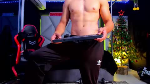 Ayden Miller online show from 12.19.25