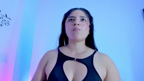 Mariana online show from 12.04.25