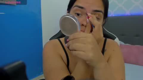 Alyda Jaramillo online show from 09.27.25