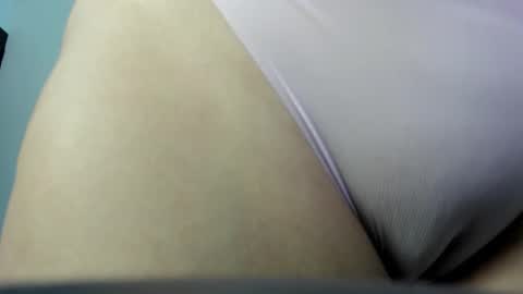 Alyda Jaramillo online show from 10.29.25