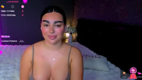  Ayla Demir  online show from 11.30.25