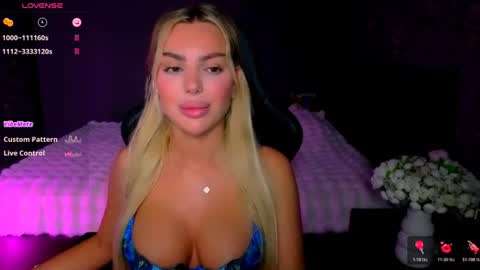 Snapshot of ayla_demir chatting on 07.04.26 Ayla Demir online show from 07.04.26
