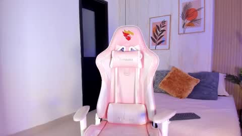 Ayleen online show from 12.20.25