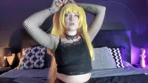 Aylen online show from 02.15.25