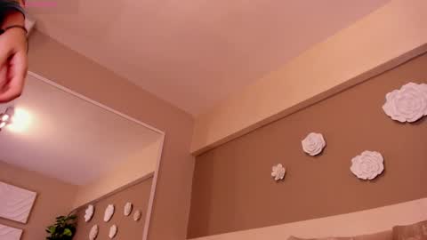 Aylin Millerxs online show from 01.05.25