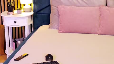 AylinRosee online show from 04.23.26