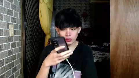 aymkyline online show from 10.17.25