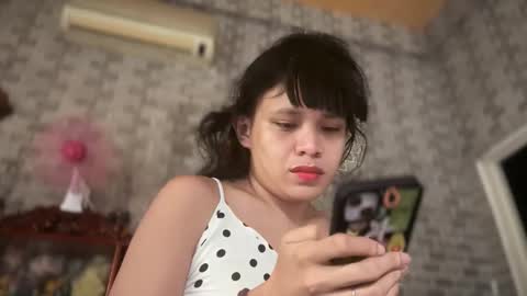 aymkyline online show from 04.19.26