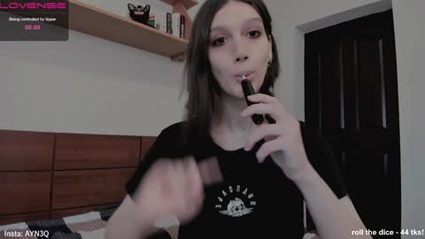 AYNEK        fansly  online show from 02.08.25