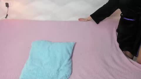 ayrix angels online show from 11.04.25