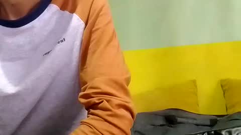 Snapshot of aytara chatting on 11.05.25 aytara online show from 11.05.25