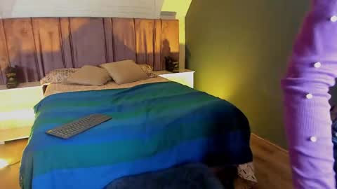 Azahara online show from 04.15.26