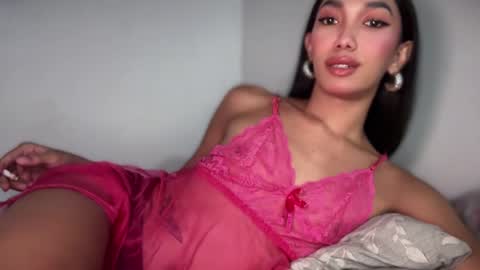 Snapshot of azalea_cum69 chatting on 06.27.26 azalea_cum69 online show from 06.27.26